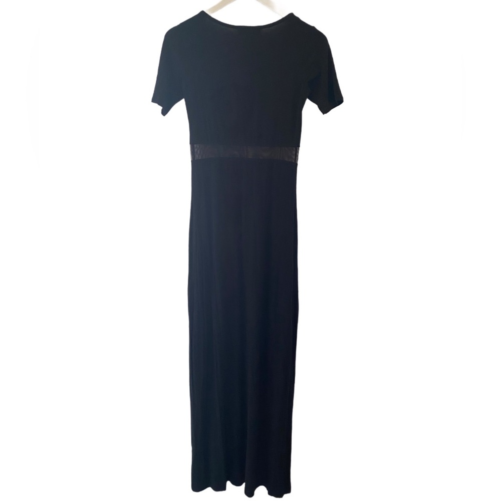 Lulu's Classic Black Maxi Dress With Sheet Waist Cut Out Size S - Picture 3 of 5